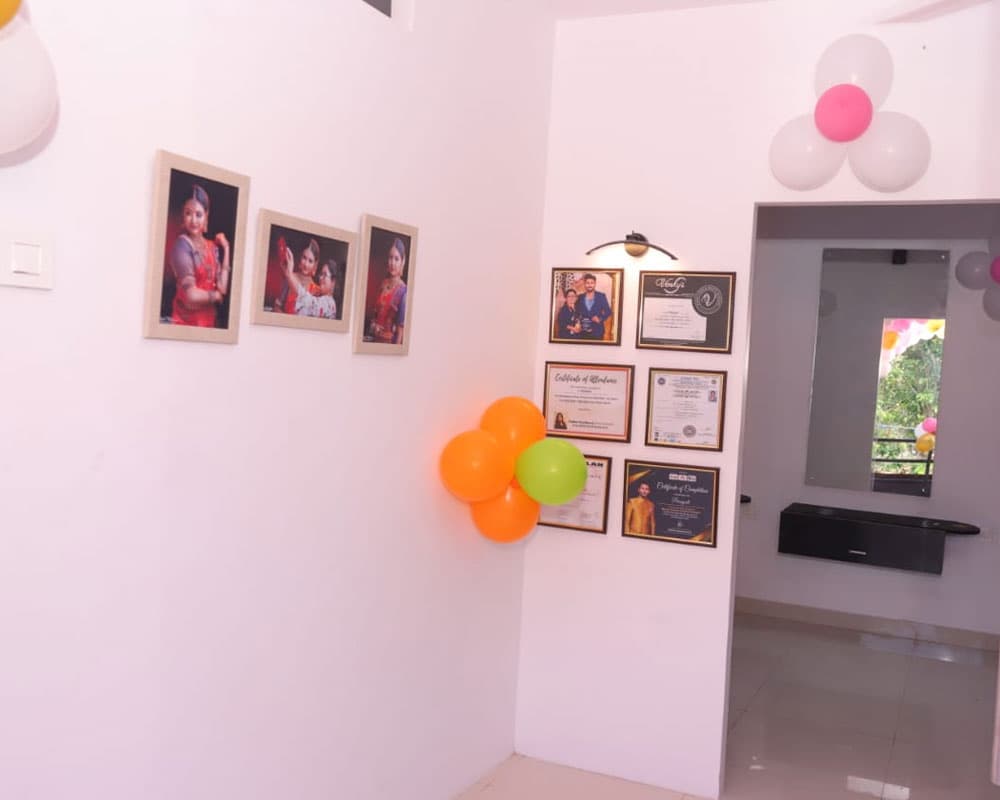 Salon Reception